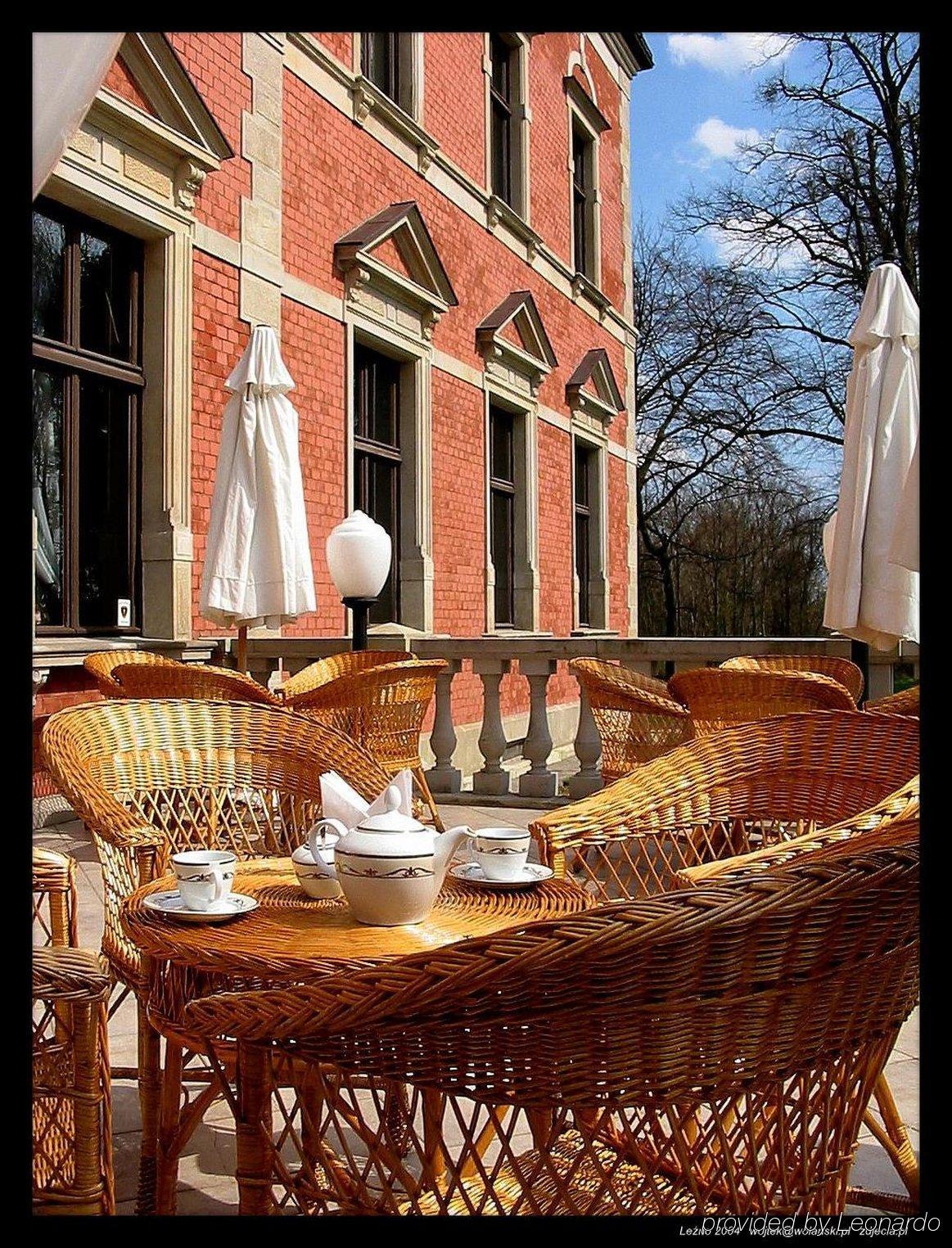 Lezno Palace Buitenkant foto