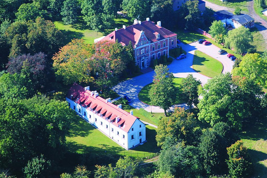 Lezno Palace Buitenkant foto