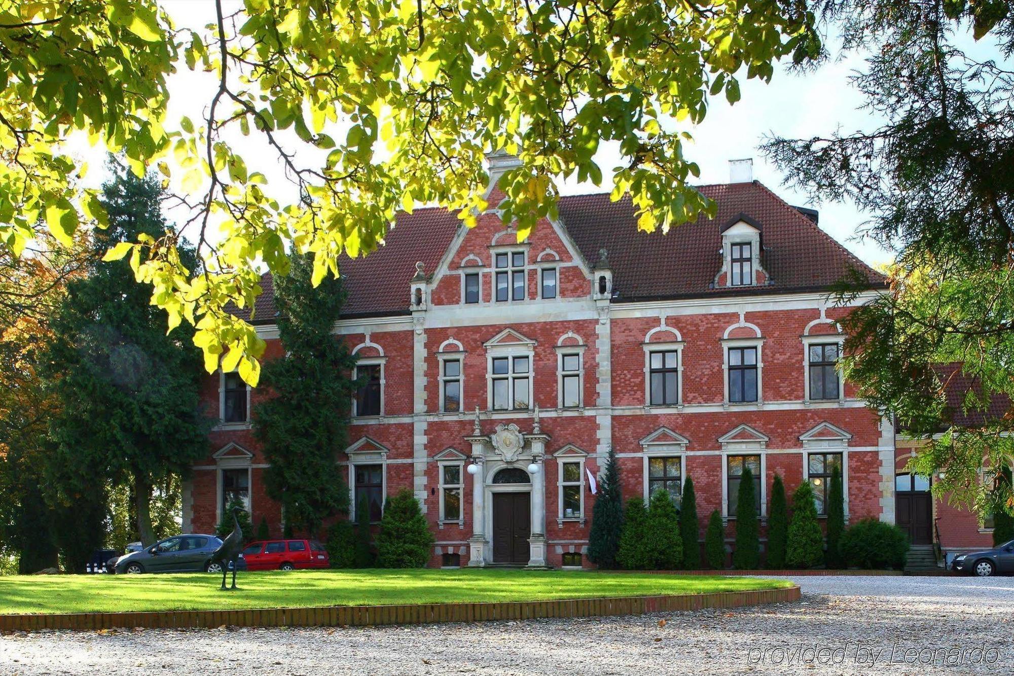 Lezno Palace Buitenkant foto